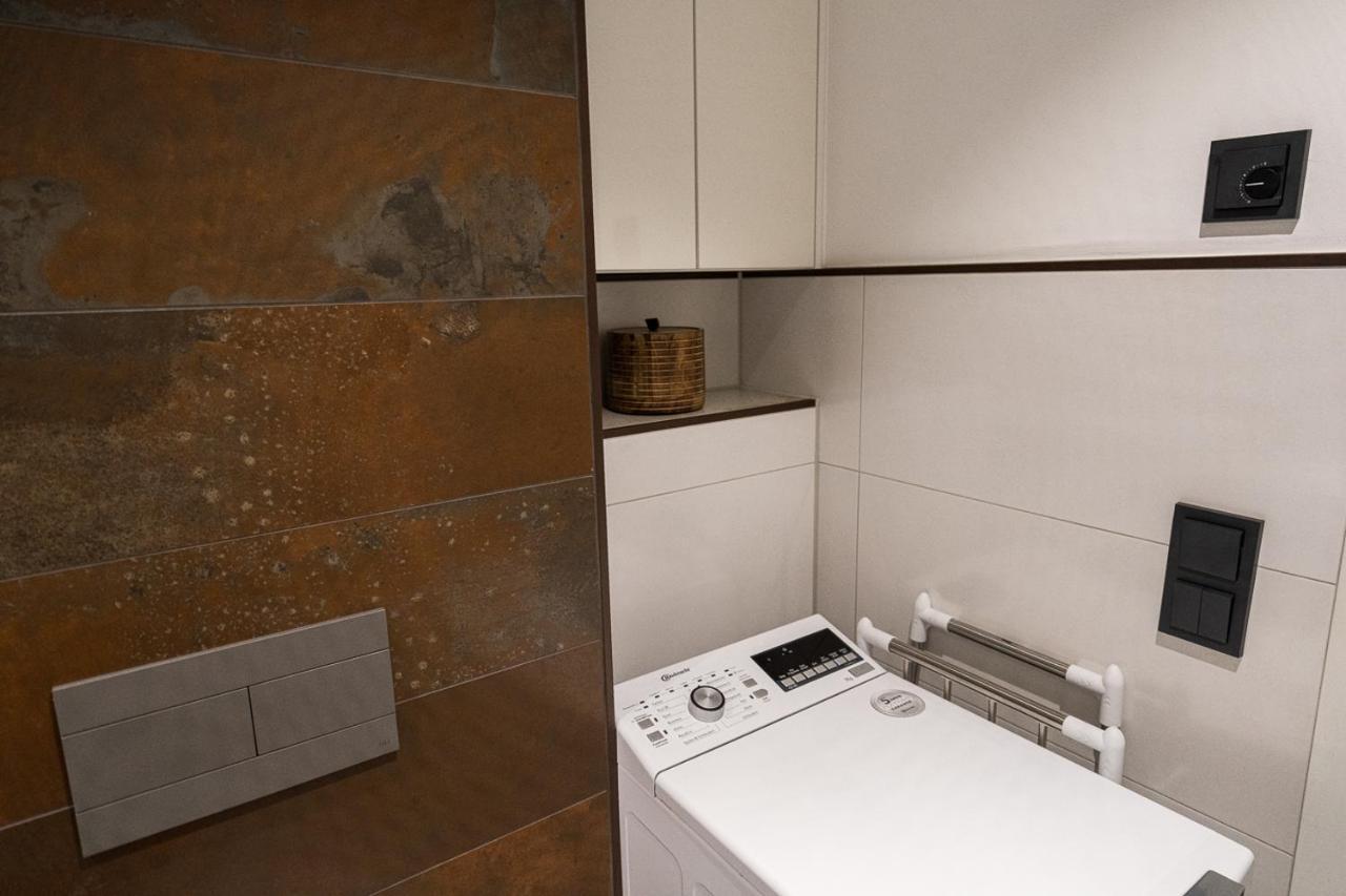Stylisches Apartment Im Herzen Von Dresden + Parkplatz + Netflix + Self Check-In Exterior foto